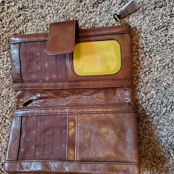 COPY - New, never used Fossil wallet - Picture 3 of 10